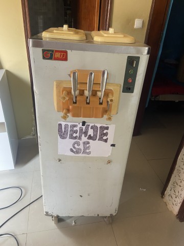 Venda Máquina de gelado a venda