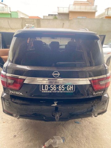 Venda Nissan patrol PLATNUM