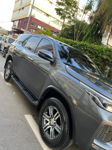 Venda TOYOTA FORTUNER SR5 2022 SEMI NOVO