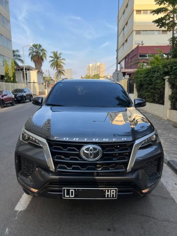 Venda TOYOTA FORTUNER SR5 2022 SEMI NOVO