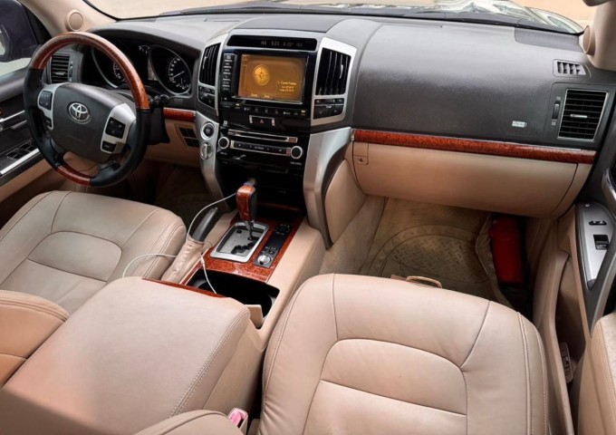 Venda TOYOTA LAND CRUISER | VXR