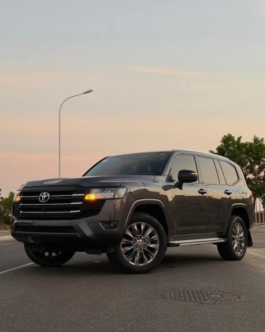 Venda TOYOTA LAND CRUISER (GXR) | TWIN TURBO