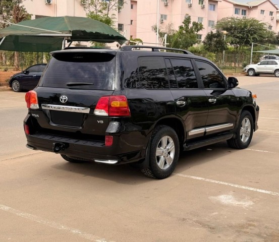 Venda TOYOTA LAND CRUISER | VXR