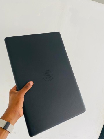 Venda COMPUTADOR EFICIENTE E ACESSÍVEL