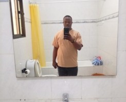 Comprar VENDE-SE UMA VIVENDA V4 DISPONÍVEL PARA VENDA URGENTE