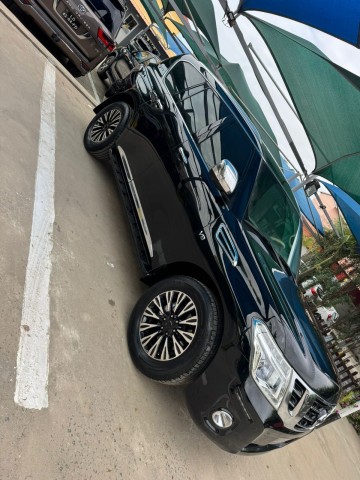 Venda NISSAN PATROL OBAMA FULL OPTION V8 PLATINA SÉRIE EN