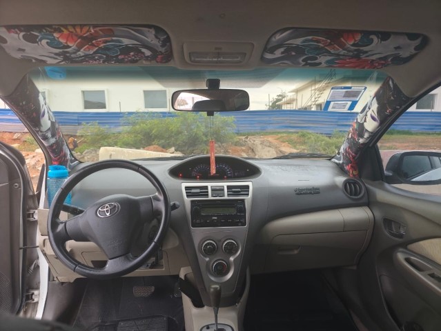 Venda TOYOTA YARIS DE MALA SÉRIE EU