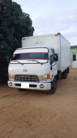 Venda Viatura de carga com caixa fechada