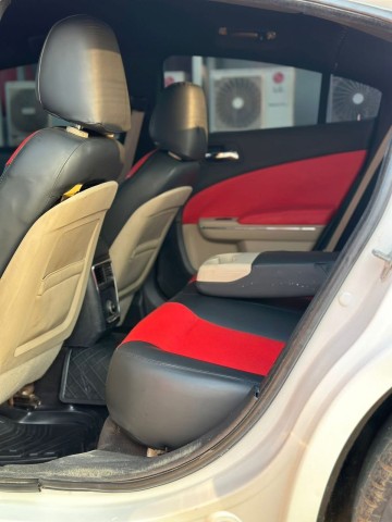 Venda Dodge charger v6