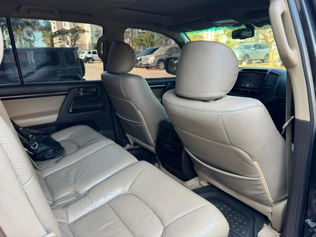 Venda TOYOTA LAND CRUISER | VXR