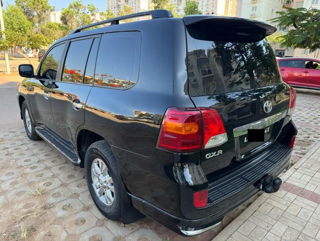 Venda TOYOTA LAND CRUISER | VXR