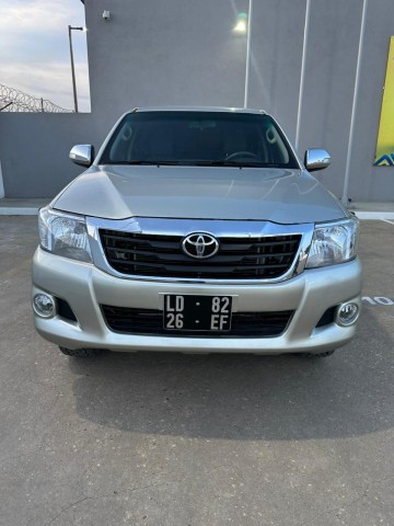 Venda TOYOTA HILUX
