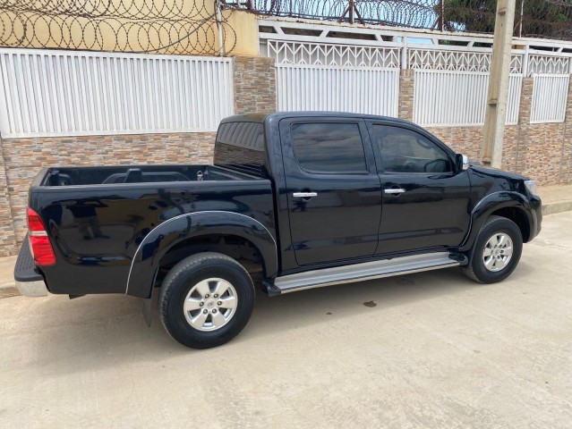 Venda Toyota Hilux VIGO
