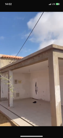 Venda Vivenda T4 Namibe