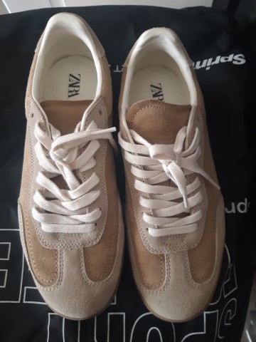 Venda Sapatilha Zara tamanho 41 Cor Creme