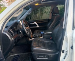 Comprar TOYOTA LAND CRUISER VX V8 ORIGINAL