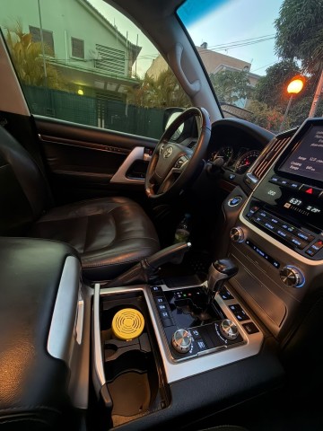 Venda TOYOTA LAND CRUISER VX V8 ORIGINAL