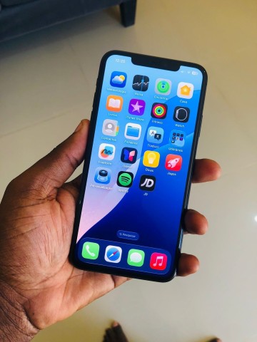 Venda IPHONE 11 PRO MAX 64GB