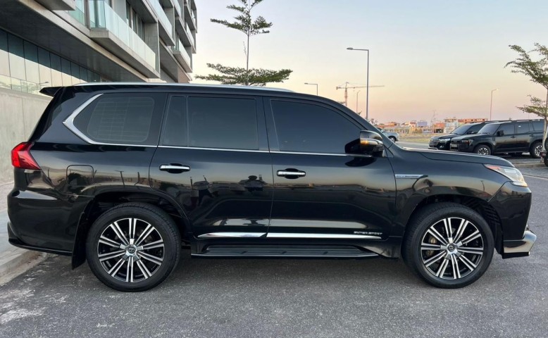 Venda LEXUS 570 | SUPERSPORT PLUS