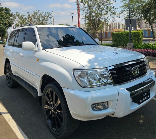 Venda TOYOTA LAND CRUISER V8 SÉRIE FX