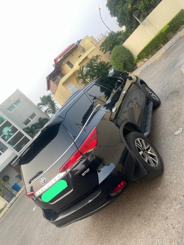 Venda TOYOTA FORTUNER
