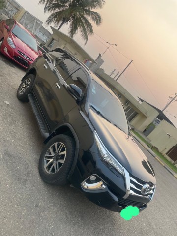 Venda TOYOTA FORTUNER