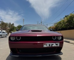 A venda DODGE CHALLENGER MARRON