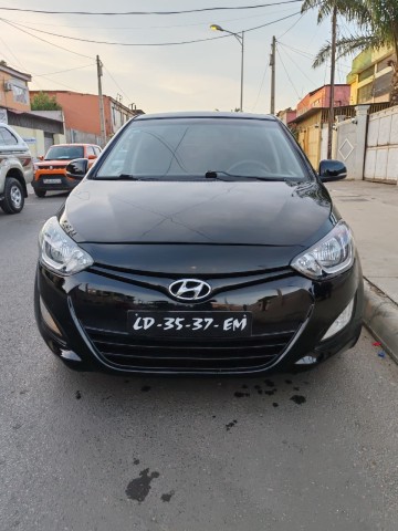 Venda HYUNDAI 120 SÉRIE E