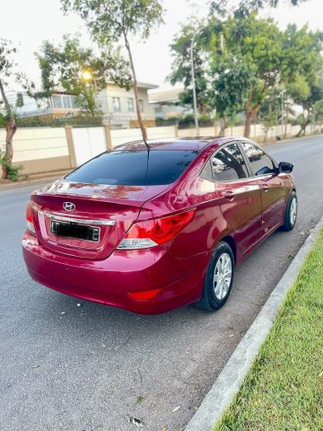 Venda HYUNDAI ACCENT