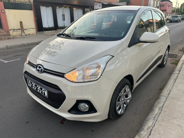 Venda HYUNDAI GRAND I10 1.2 SÉRIE FW