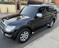 A venda MITSUBISHI PAJERO FULL OPTION 2016 SÉRIE GR