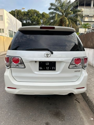 Venda TOYOTA FORTUNER