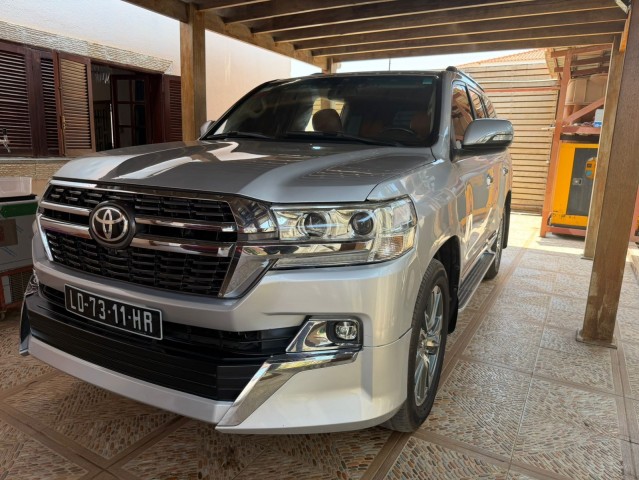Venda TOYOTA LAND CRUISER | GX.R (V8)