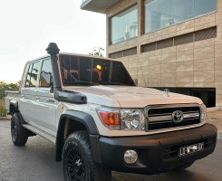 Comprar Toyota Land cruiser - Chefe Máquina Cabine Dupla