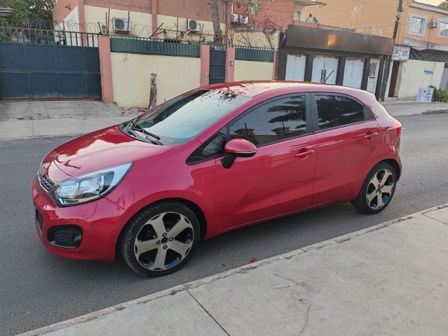 Venda KIA RIO LIMPO SÉRIE F