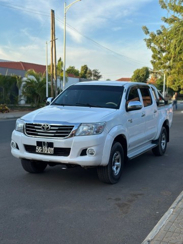 Venda TOYOTA HILUX