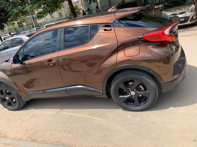 Venda TOYOTA C-HR DESPORTIVO