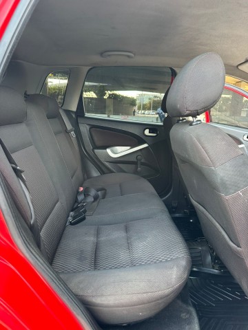 Venda Ford figo limpo