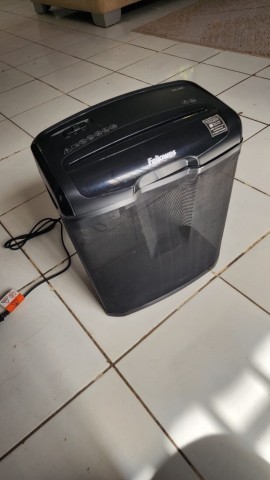 Venda Máquina de Triturar Papel