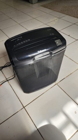 Venda Máquina de Triturar Papel