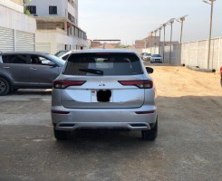 A venda Mitsubishi Outlander
