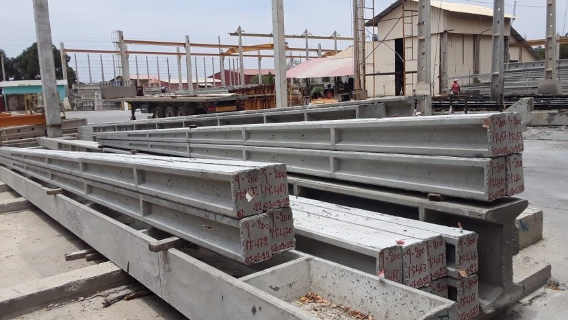 Venda Postes em Betão 09/0200