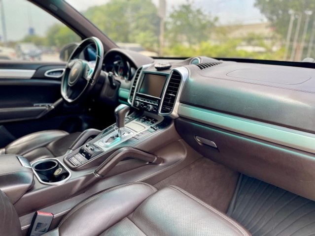 Venda PORSCHE CAYENNE S | V8