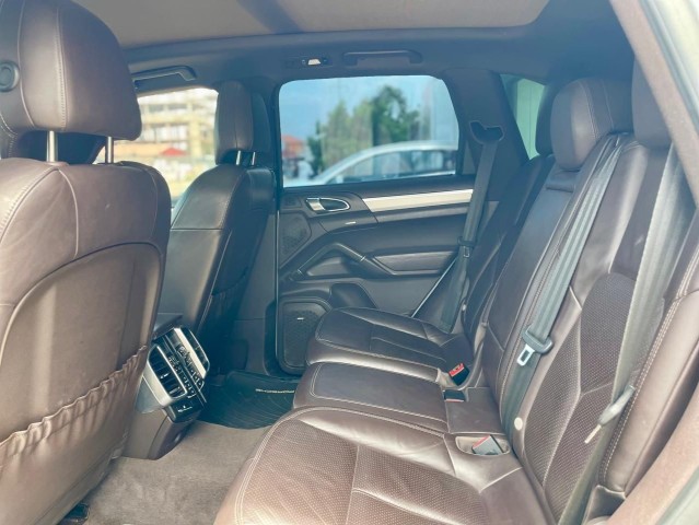 Venda PORSCHE CAYENNE S | V8