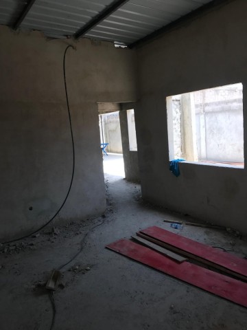 Venda Casas inacabada condomínio fechado