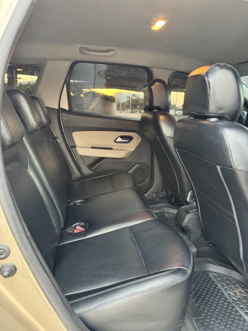 Venda Renault Duster impecável