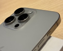 A venda Iphone 15 Pro 512Gb Semi novo USA