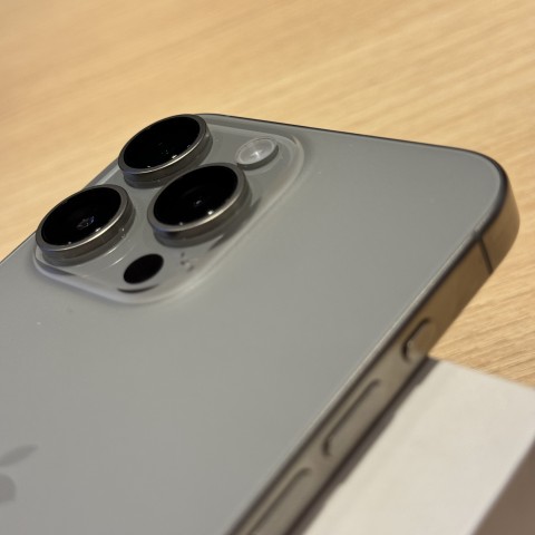 Venda Iphone 15 Pro 512Gb Semi novo USA