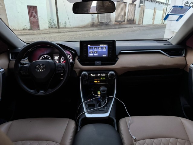 Venda TOYOTA RAV4
