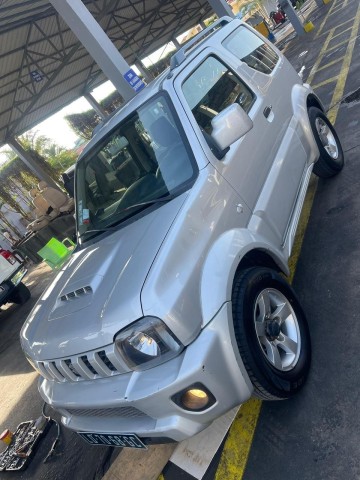 Venda SUZUKI JIMNY | ANGOLAUTO